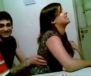 MMS-SCANDAL-INDIAN-TEEN-WITH..